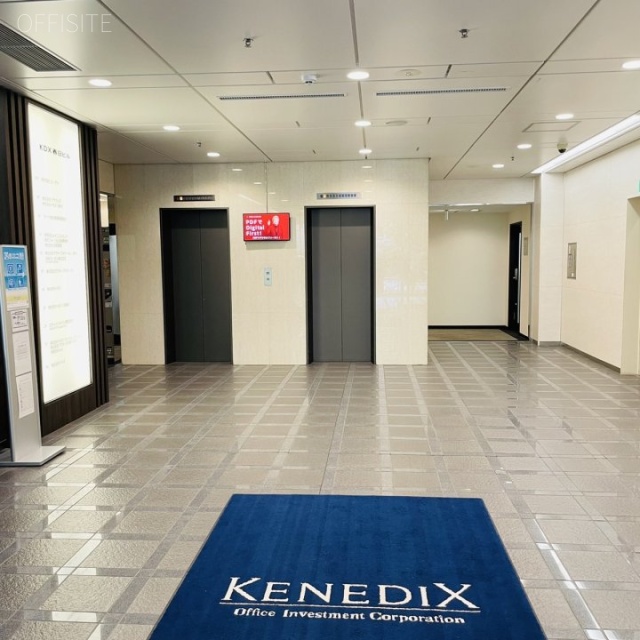 KDX春日ビル エントランス
