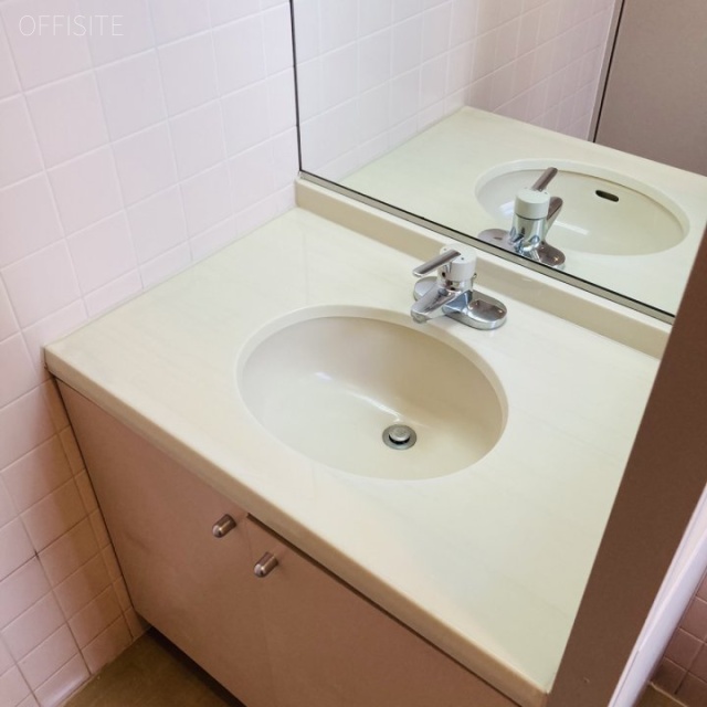 虎ノ門鈴木ビル 洗面台