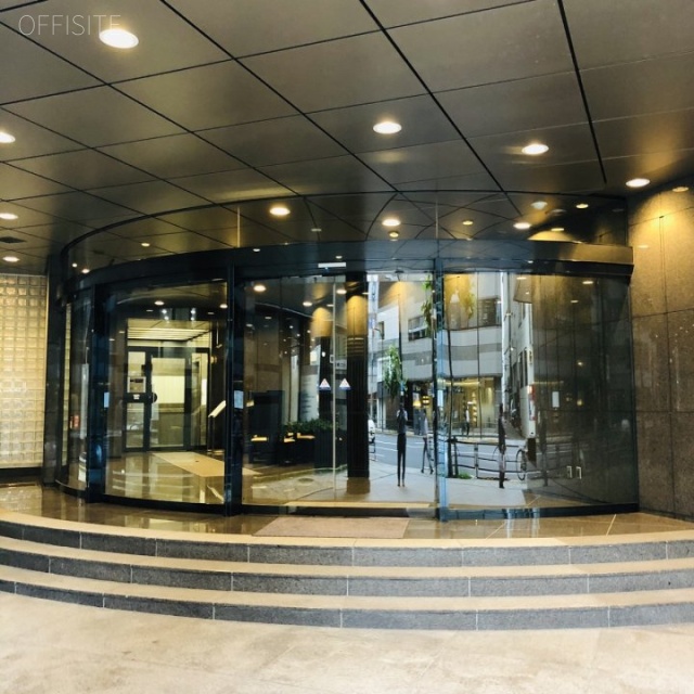 淡路町トーセイビル オフィスビル出入口