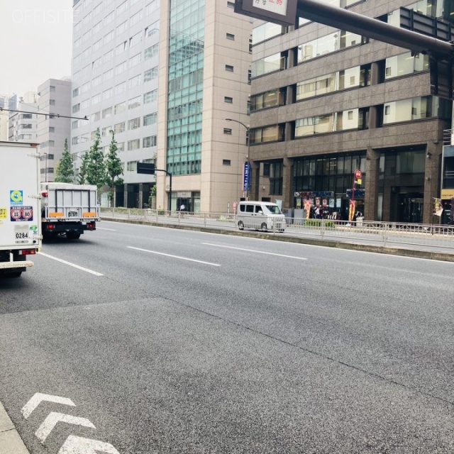 浜松町北田ビル ビル前面道路