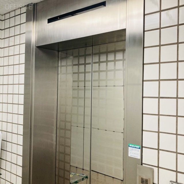 マルマン六本木ビル エレベーター