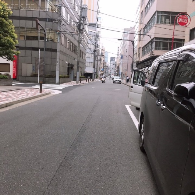 セイショウ日本橋ビル ビル前面道路
