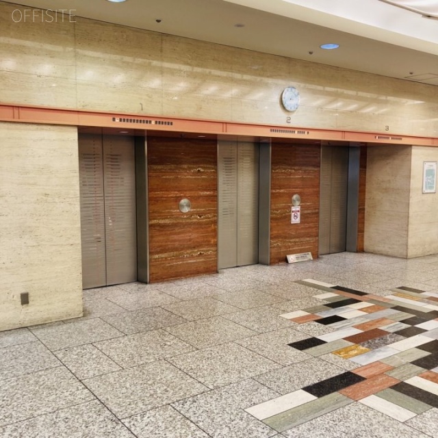 TOCビル エントランス