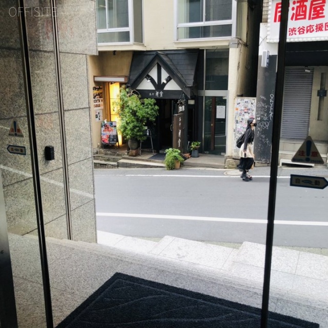 渋谷野村證券ビル エントランス