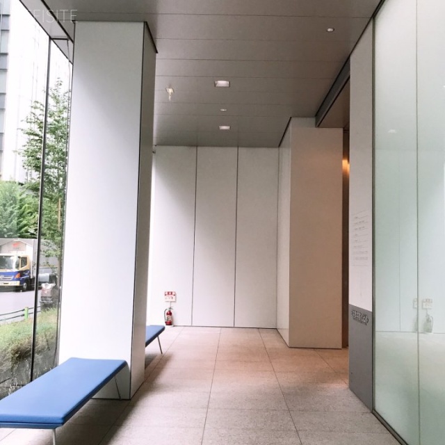 日本橋本町YSビル エントランス