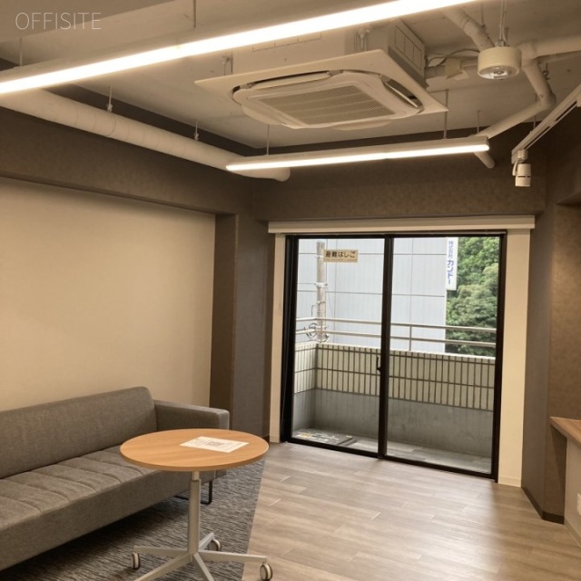 ガーデンクロス新宿御苑 室内