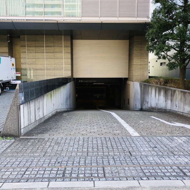 グラスキューブ品川 駐車場