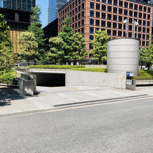 大成大手町ビル 駐車場