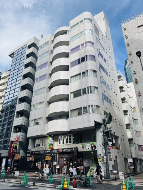 神宮外苑ビル1号館 外観