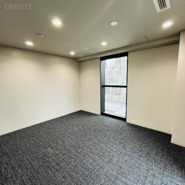 mirio神保町 内装