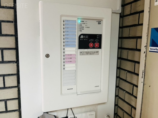 大宮三貴ビル エントランス