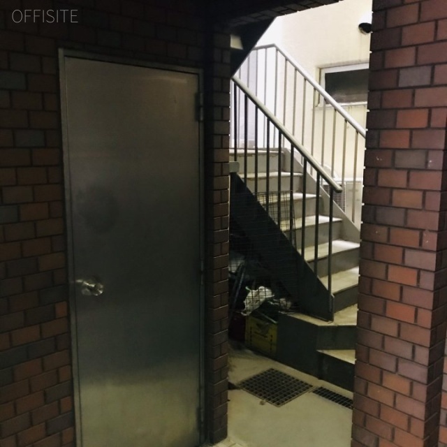 アオキビスポークビル エントランス