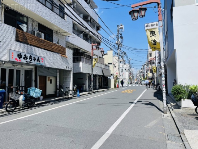 CREAL terrace渋谷神山町ビル 前面道路