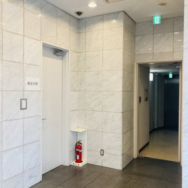 藤久ビル別館 エントランス