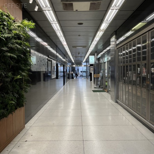 新虎ノ門実業会館(新館) エントランス