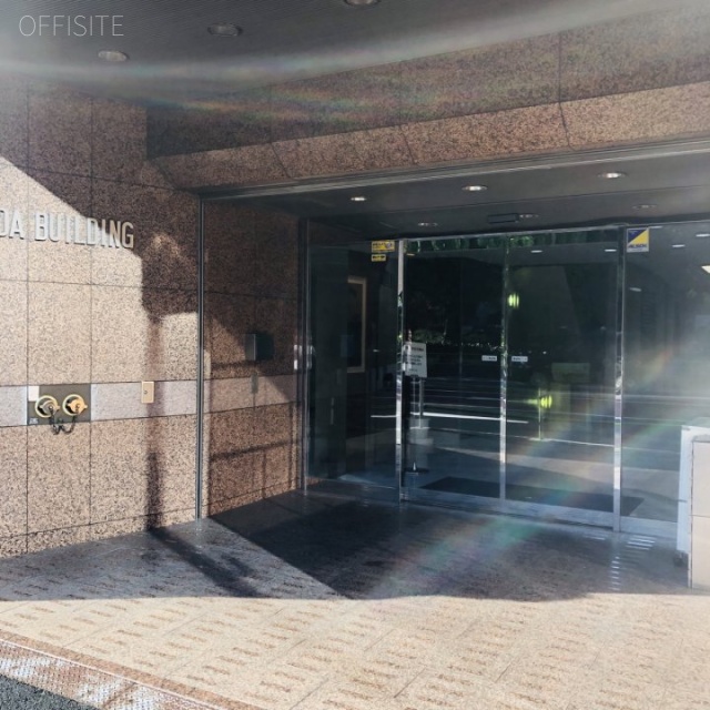 飯田ビル エントランス