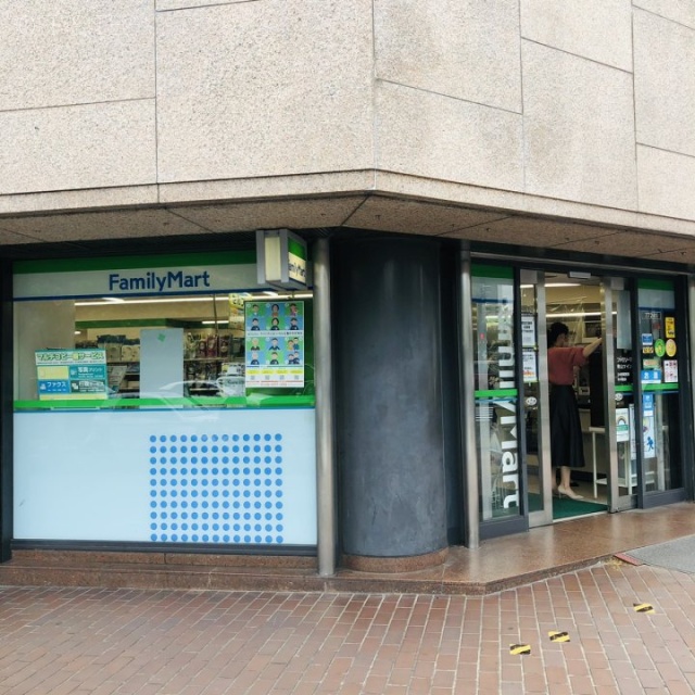 新青山ビル西館 外観