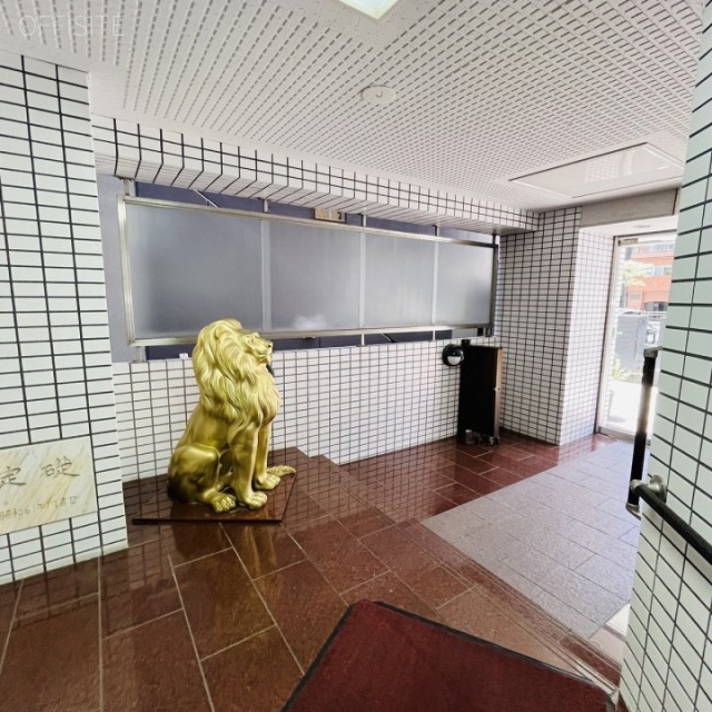 大正堂ビル エントランス