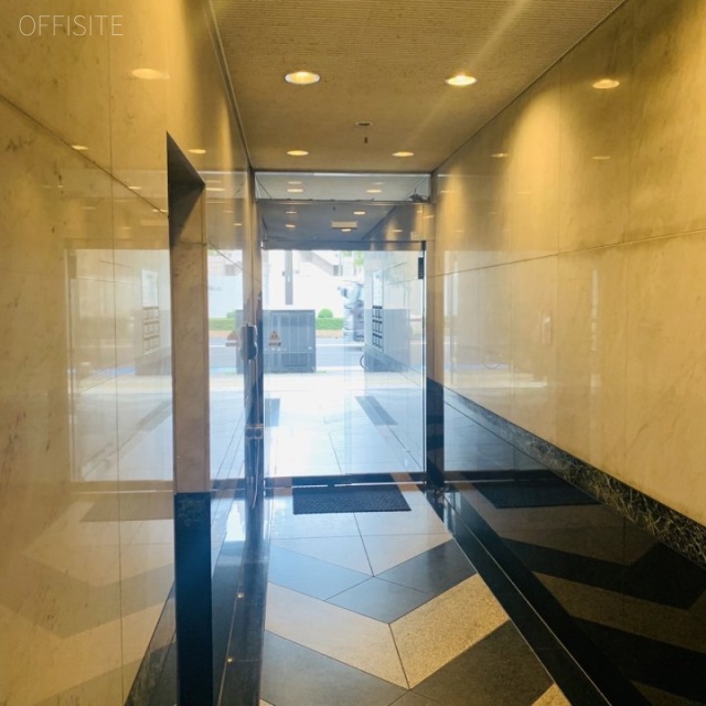 吉野第二ビル エントランス