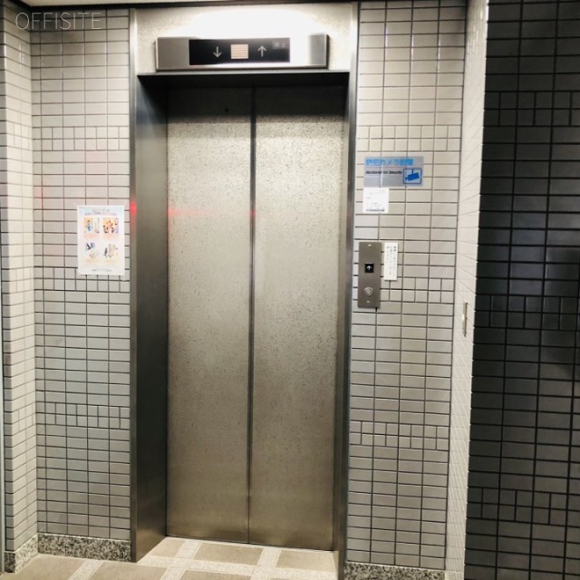 芝尾島ビル エントランス