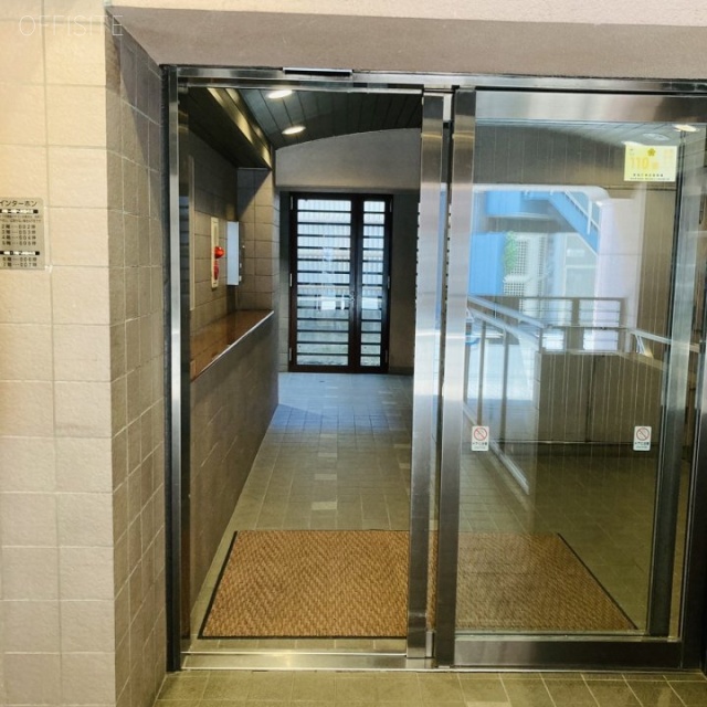 TKiビル エントランス