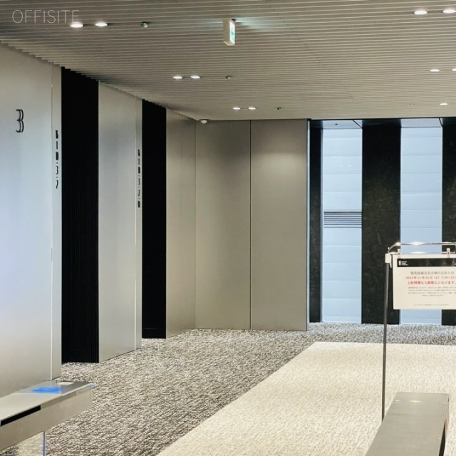 ミュージアムタワー京橋 エレベーターホール