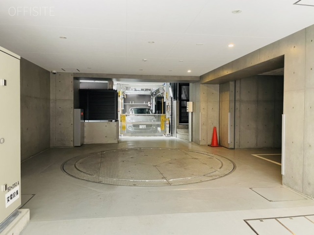 プラウドフラット日本橋馬喰町ビル 駐車場