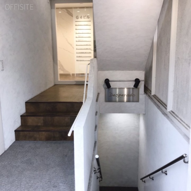 G4ビル エントランス