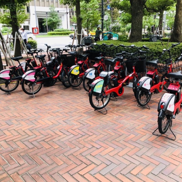 富国生命ビル 付近にレンタサイクル