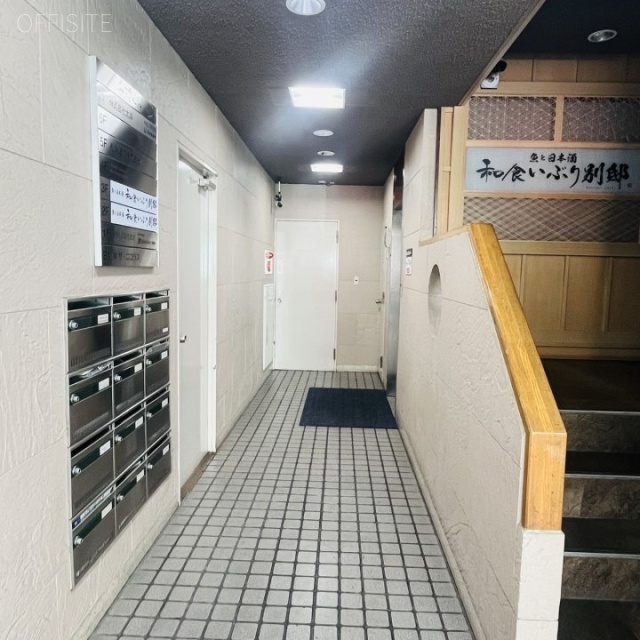 太洋ビル エントランス