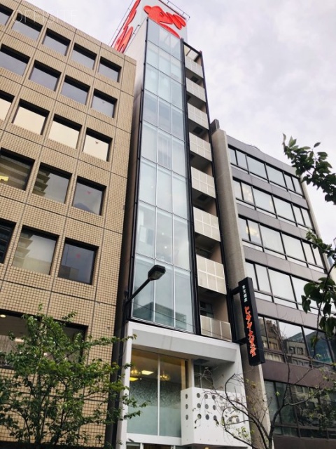 銀座クレッセントビル 外観