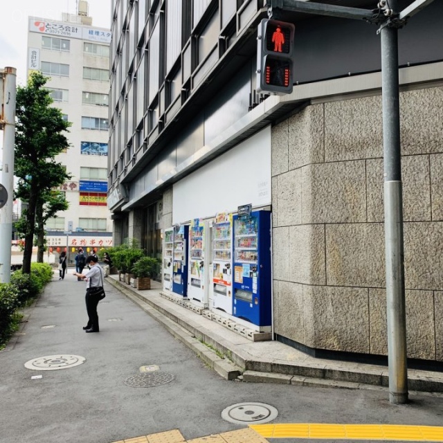 新橋駅前ビル2号館 外観