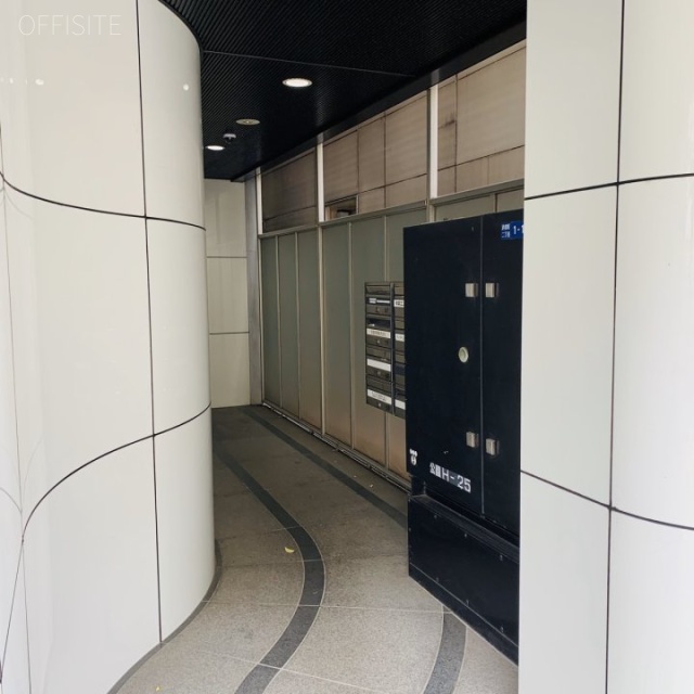 第3粕谷ビル エントランス