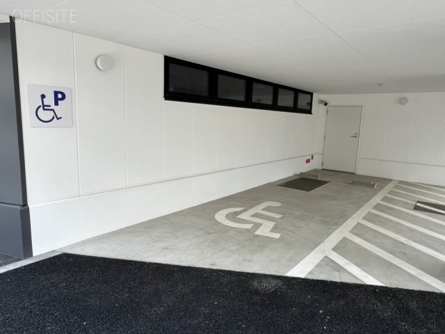 町田トーセイビル 駐車場