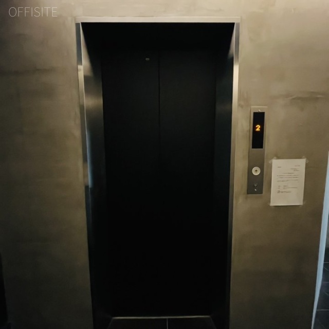 EARTH SHIBAビル エレベータ