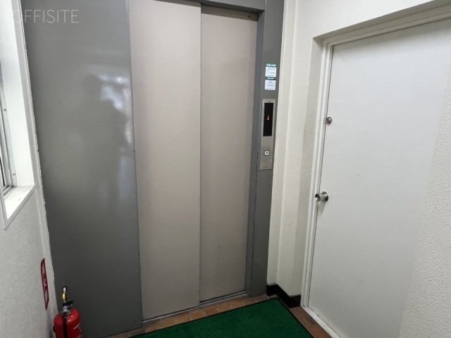 三田ビル エントランス