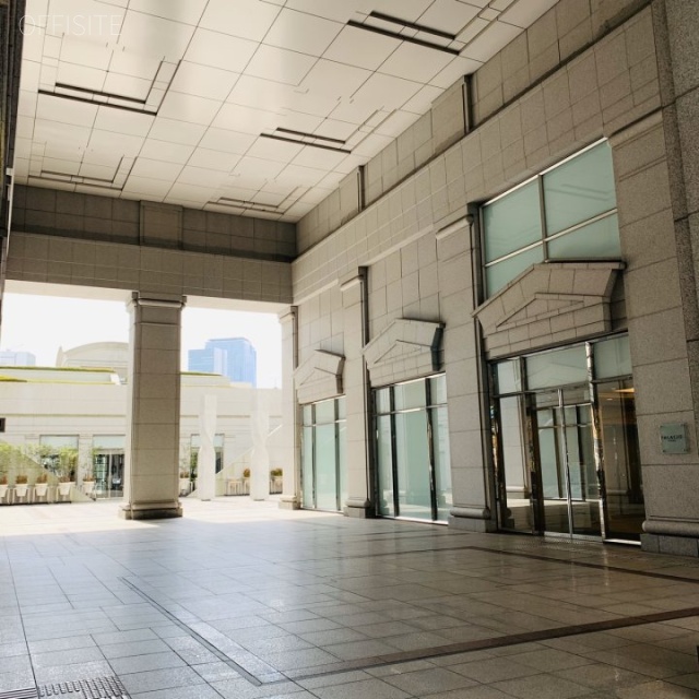 青山パラシオタワー(11階:サービスオフィス) 外観