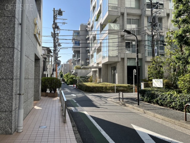 ウィン青山 周辺