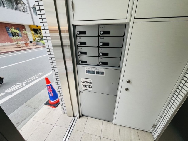 代々木公園KSビル エントランス