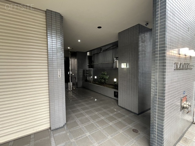 並木ビル エントランス