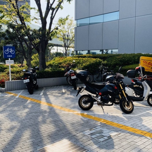 タイム24ビル 駐車場
