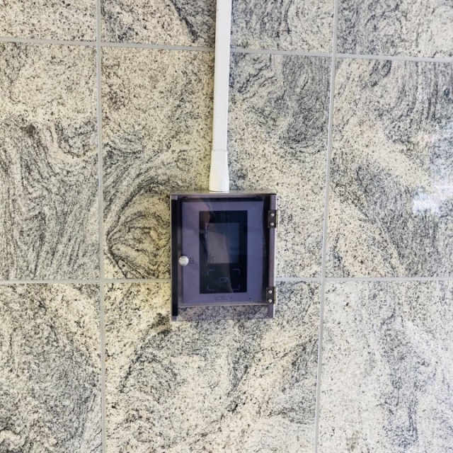 三貴ビル エントランス