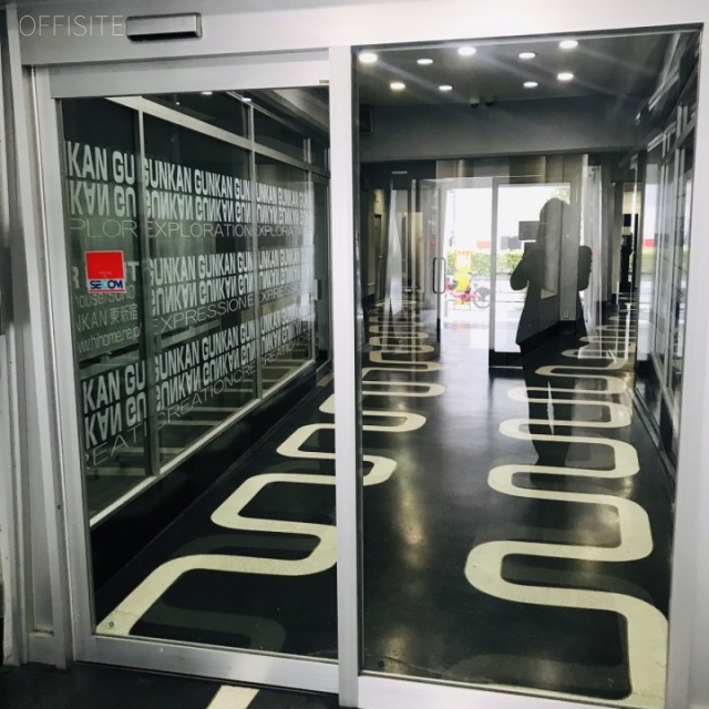 GUNKAN東新宿 エントランス