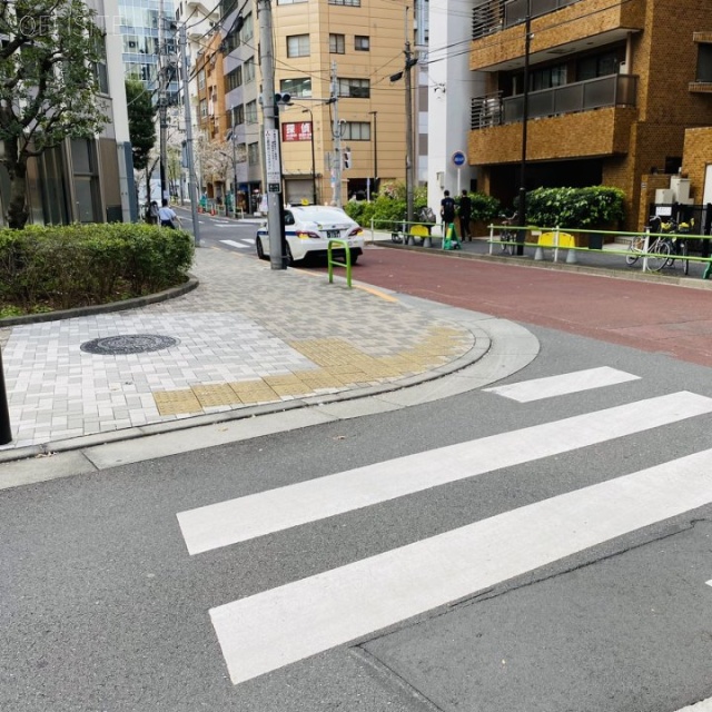 虎ノ門MTビル ビル前面道路
