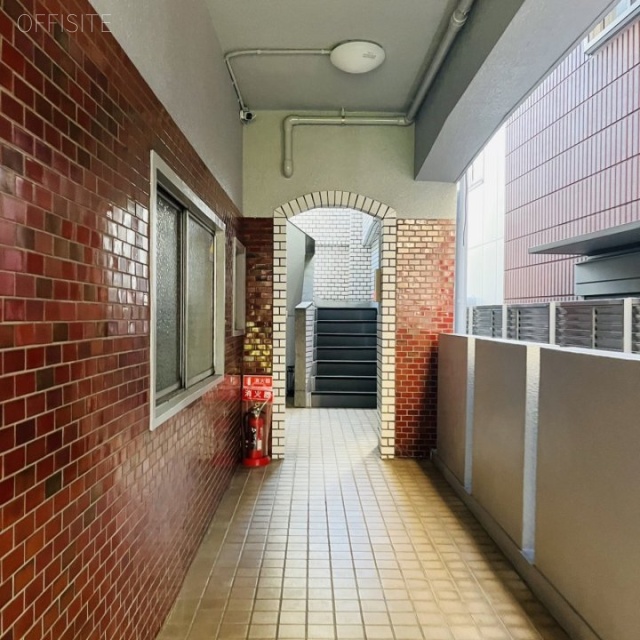 メイゾン神楽坂 エントランス