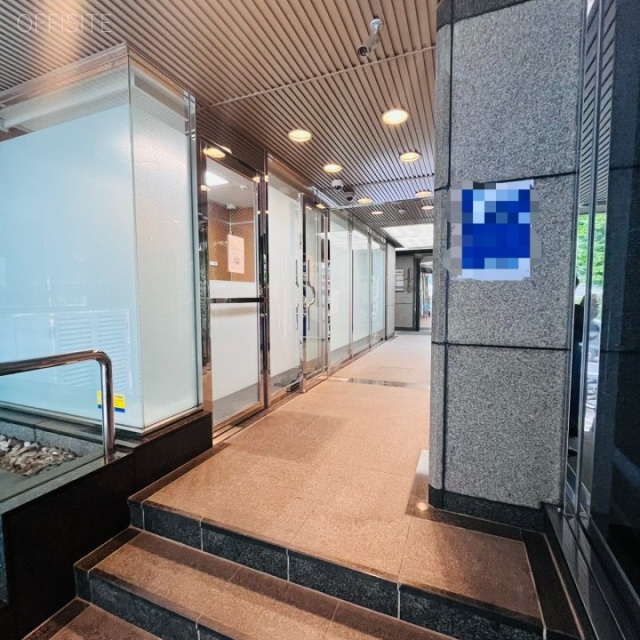 TKK新橋ビル エントランス