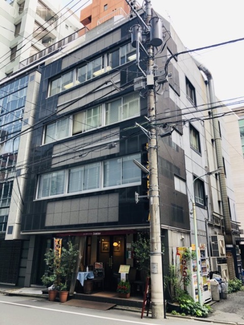 センダビル 外観