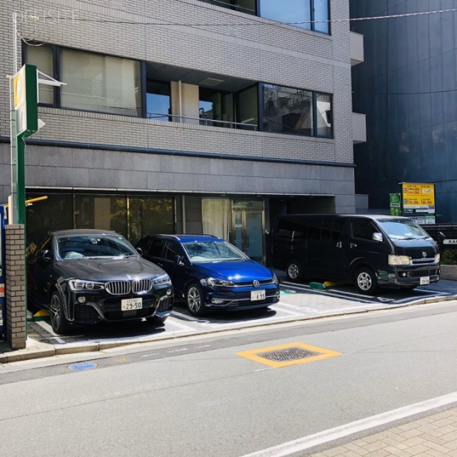 神田MCビル 駐車場