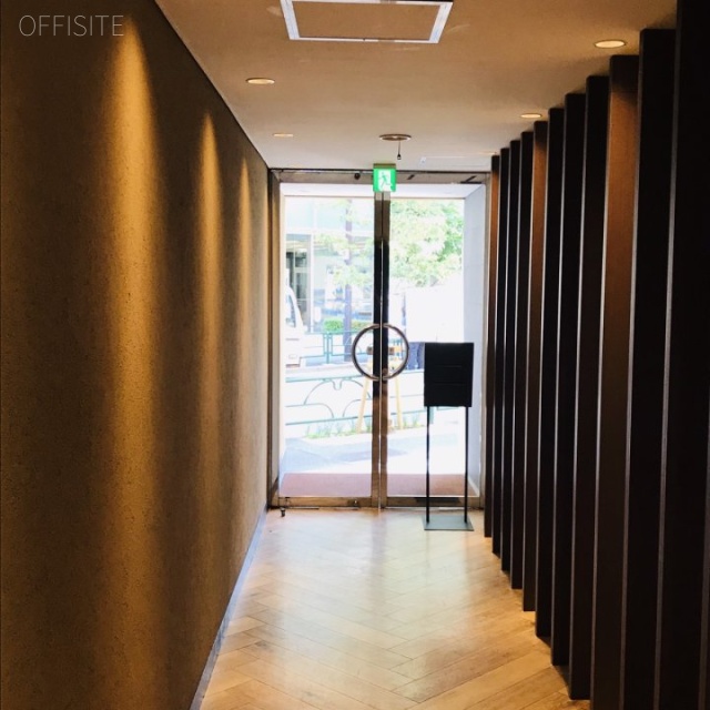 ヤマノ26ビル エントランス