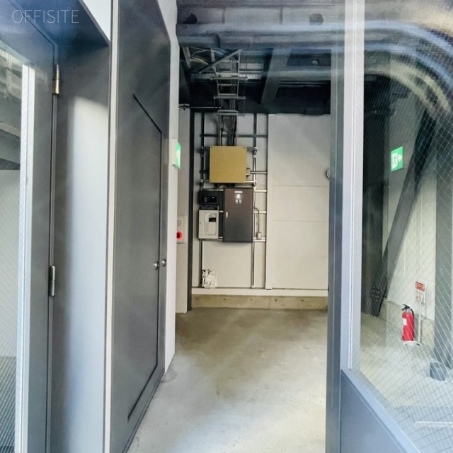 LANDPOOL GINZA 1F室内